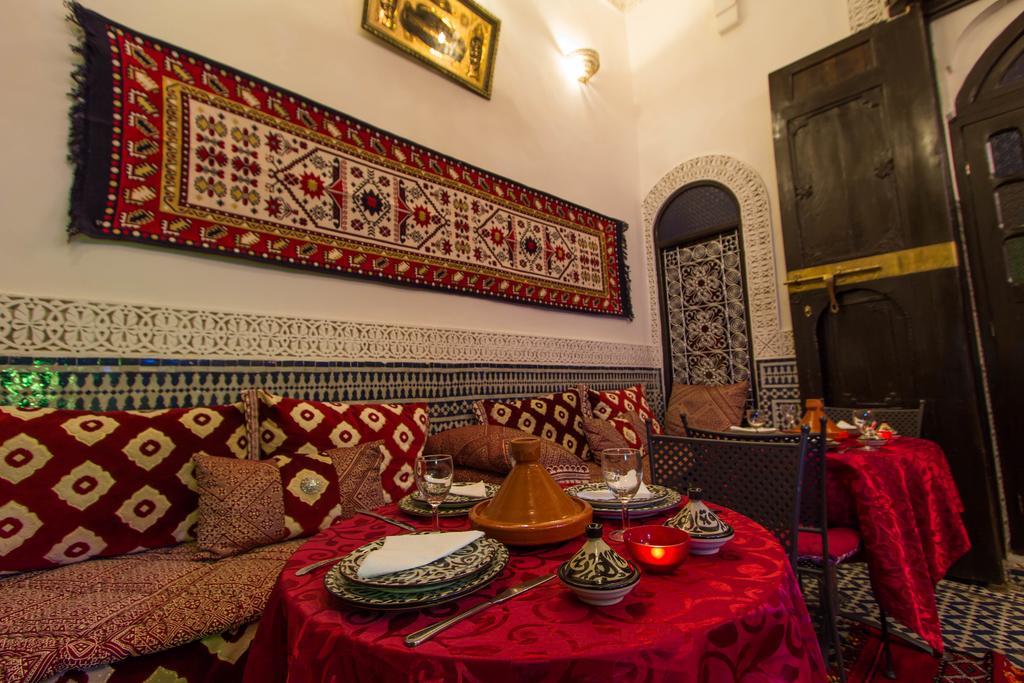 Riad Taha Fez Bagian luar foto