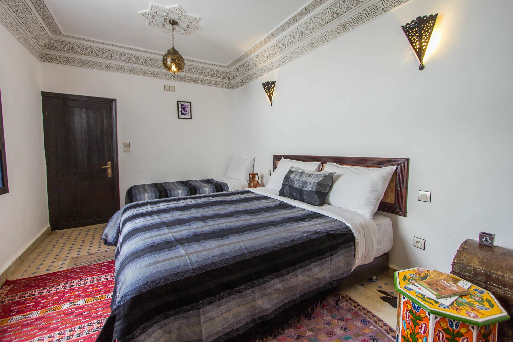 Riad Taha Fez Bagian luar foto