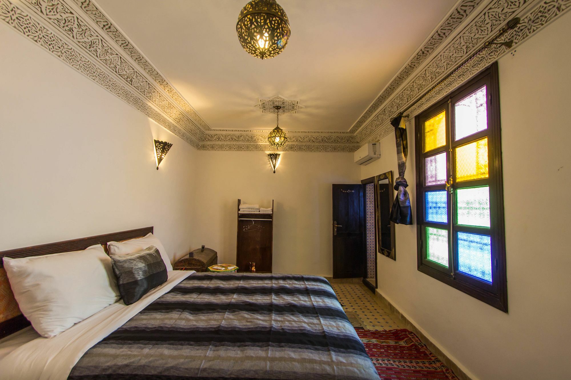 Riad Taha Fez Bagian luar foto